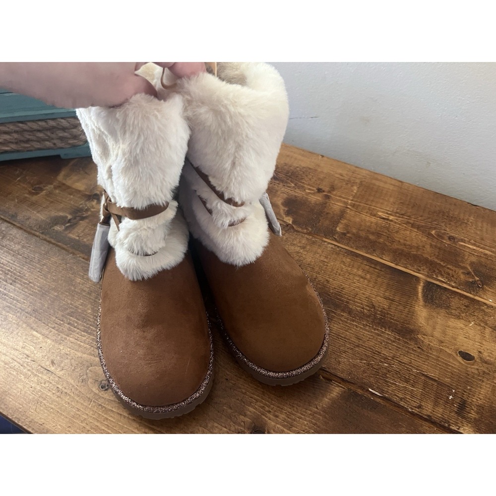Girls Seychelles Suede and Faux Fur Boots  Ankle Tassels Brown